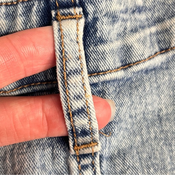 Imperfect Wild Fable Blue Jean Shorts High Waisted Distressed size 2 denim short - Picture 12 of 15